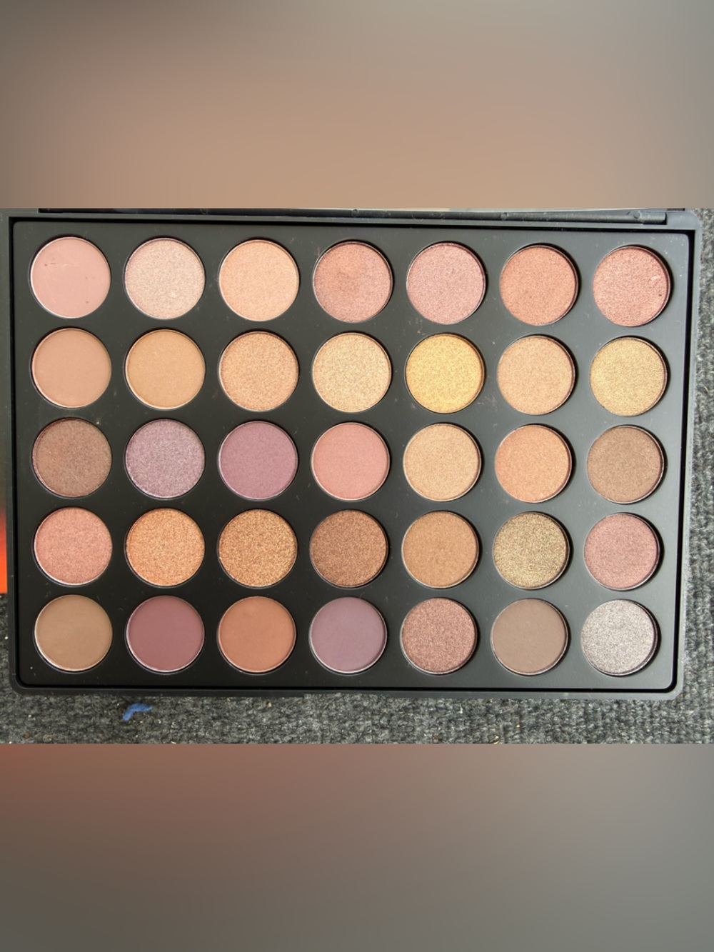 4-Morphe Eyeshadow Makeup Palettes - Picture 5 of 12